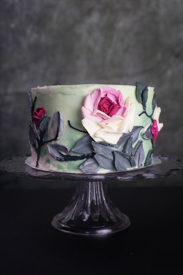 I Taught Myself To Paint Cakes With Palette Knives And Buttercream For My New Year's Resolution