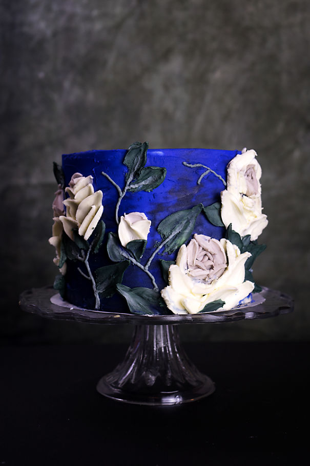 I Taught Myself To Paint Cakes With Palette Knives And Buttercream For My New Year's Resolution I Taught Myself To Paint Cakes With Palette Knives And Buttercream For My New Year's Resolution