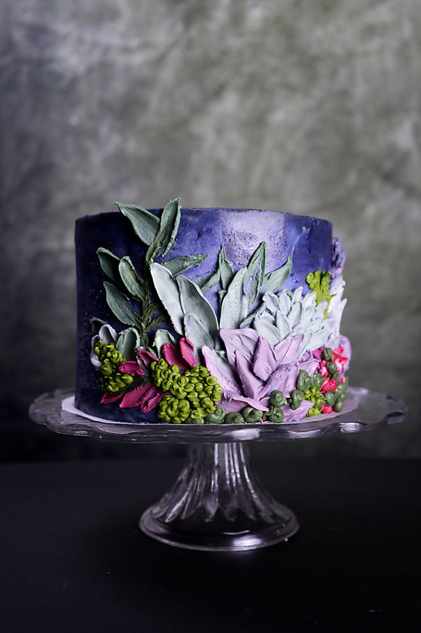 I Taught Myself To Paint Cakes With Palette Knives And Buttercream For My New Year's Resolution I Taught Myself To Paint Cakes With Palette Knives And Buttercream For My New Year's Resolution