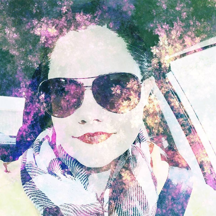 If You Thought College Admission Scandal Was Bad, This Woman's Post About Rich People Buying Her Writing Services Will Show It's Worse If You Thought College Admission Scandal Was Bad, This Woman's Post About Rich People Buying Her Writing Services Will Show It's Worse