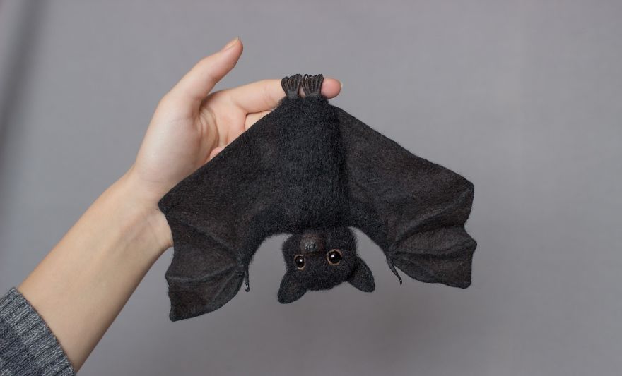 How A Cute, Plushie Bat Scammed Me And My Friends!