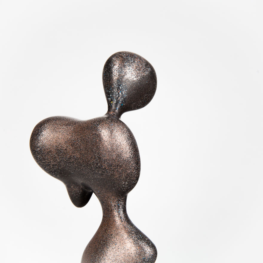 I Ground A Computer To Dust To Make This Ai Sculpture I Ground A Computer To Dust To Make This Ai Sculpture