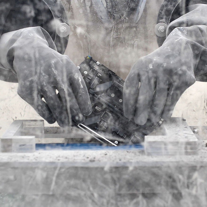 I Ground A Computer To Dust To Make This Ai Sculpture