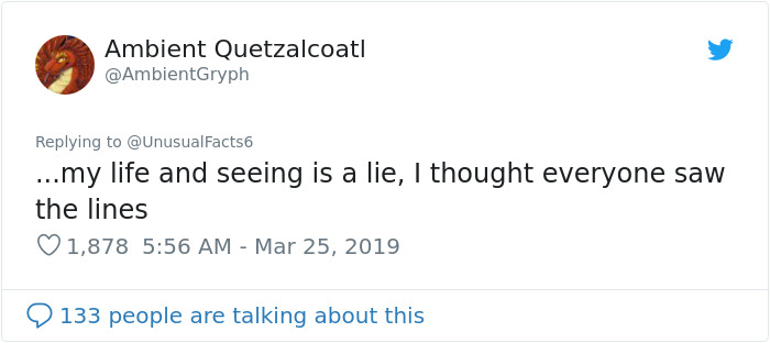 Tweet reacting to viral photos comparing astigmatism with normal sight, expressing disbelief in vision perception. Tweet reacting to viral photos comparing astigmatism with normal sight, expressing disbelief in vision perception.