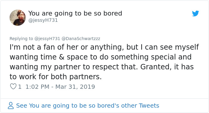 Woman Gives A Lesson On How To Treat Your Husband While He's Watching A Game, Gets Destroyed In The Comments