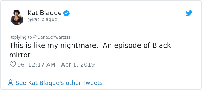 Woman Gives A Lesson On How To Treat Your Husband While He's Watching A Game, Gets Destroyed In The Comments