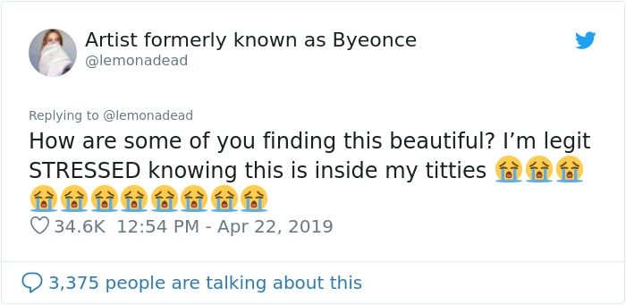 People Can't Believe This Photo Of Female Milk Glands Is Real