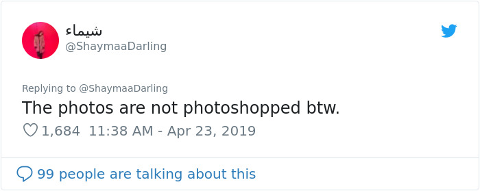 This Muslim Woman Took A Smiling Stand Against Anti-Muslim Protesters And Went Viral This Muslim Woman Took A Smiling Stand Against Anti-Muslim Protesters And Went Viral