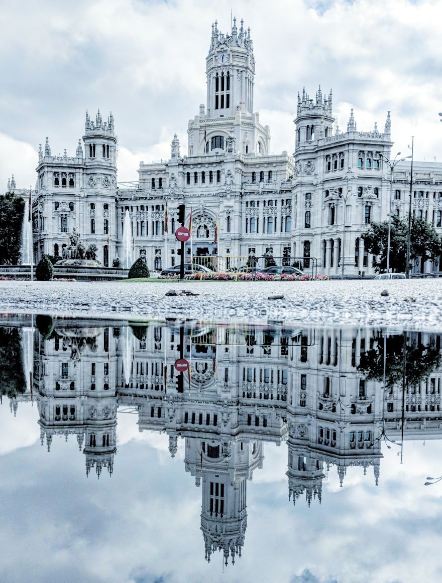 Город где все белое. Белый остров в греции санторини. Белый дом (the white house). Греция остров киклады. Силуэт небоскребов.