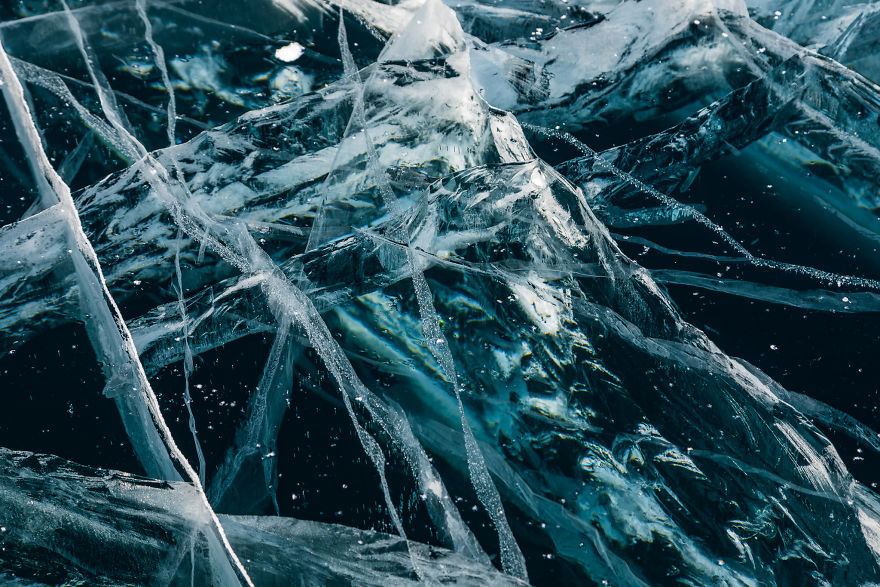 лед поистине удивительное вещество шестигранные ветвистые. хрустальный ледаскинской. лёд расширяется при замерзании. ледяной ежик. замерзшее озеро.