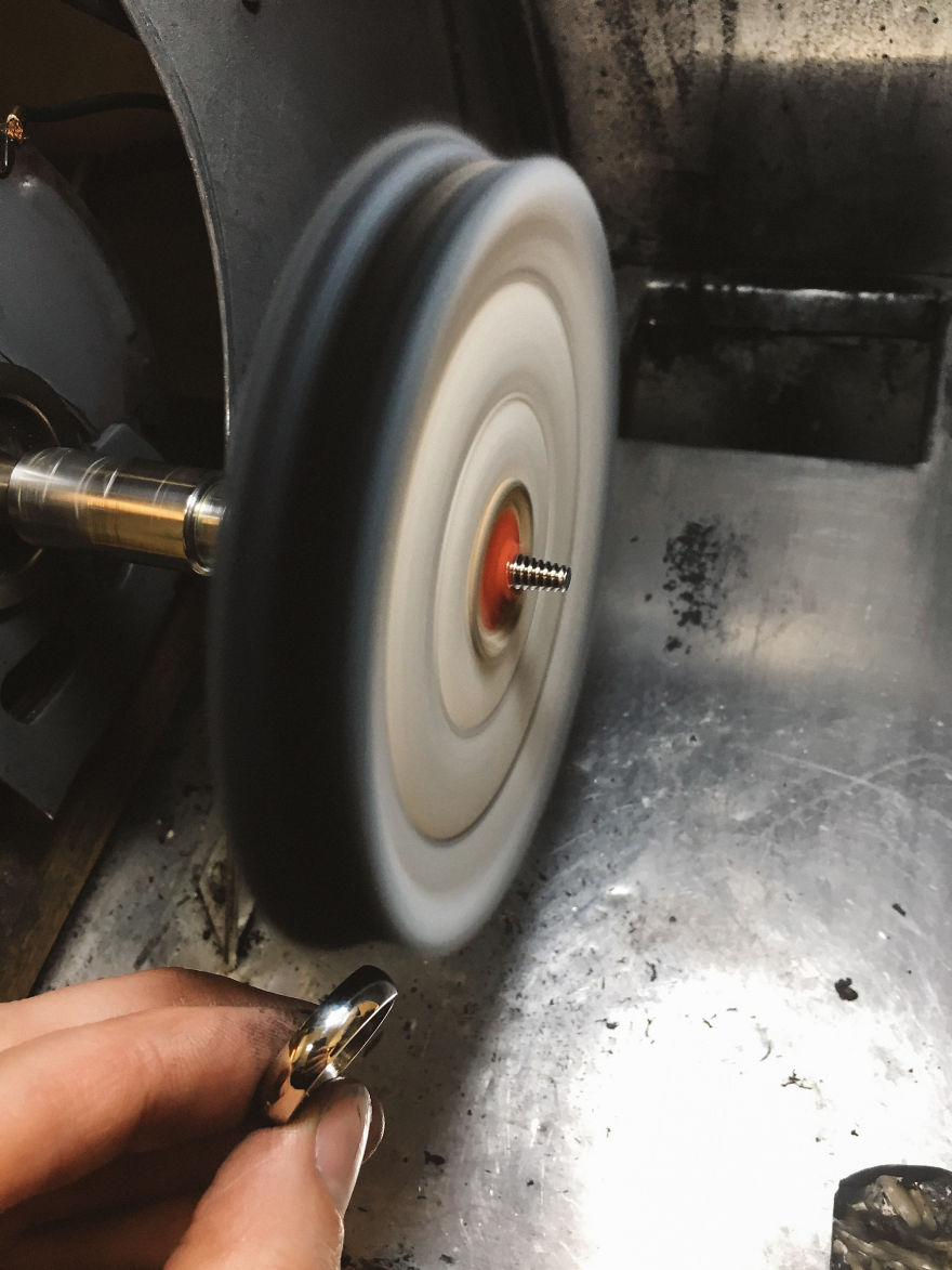 Man Brings A Completely Smashed Wedding Ring, Asks Me To Remake It As Accurately As Possible