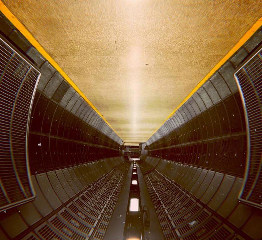 Turn Around The London Tube And You’ll Design Spaceships
