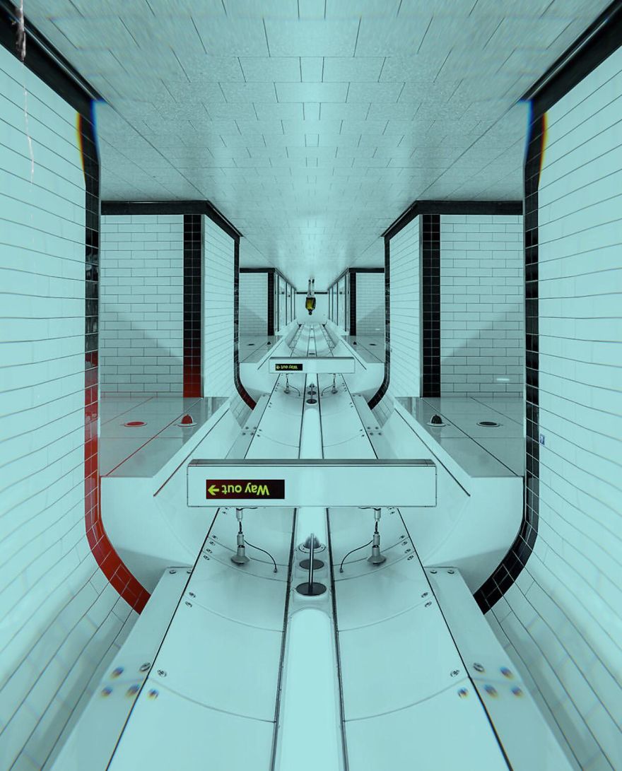 Turn Around The London Tube And You’ll Design Spaceships