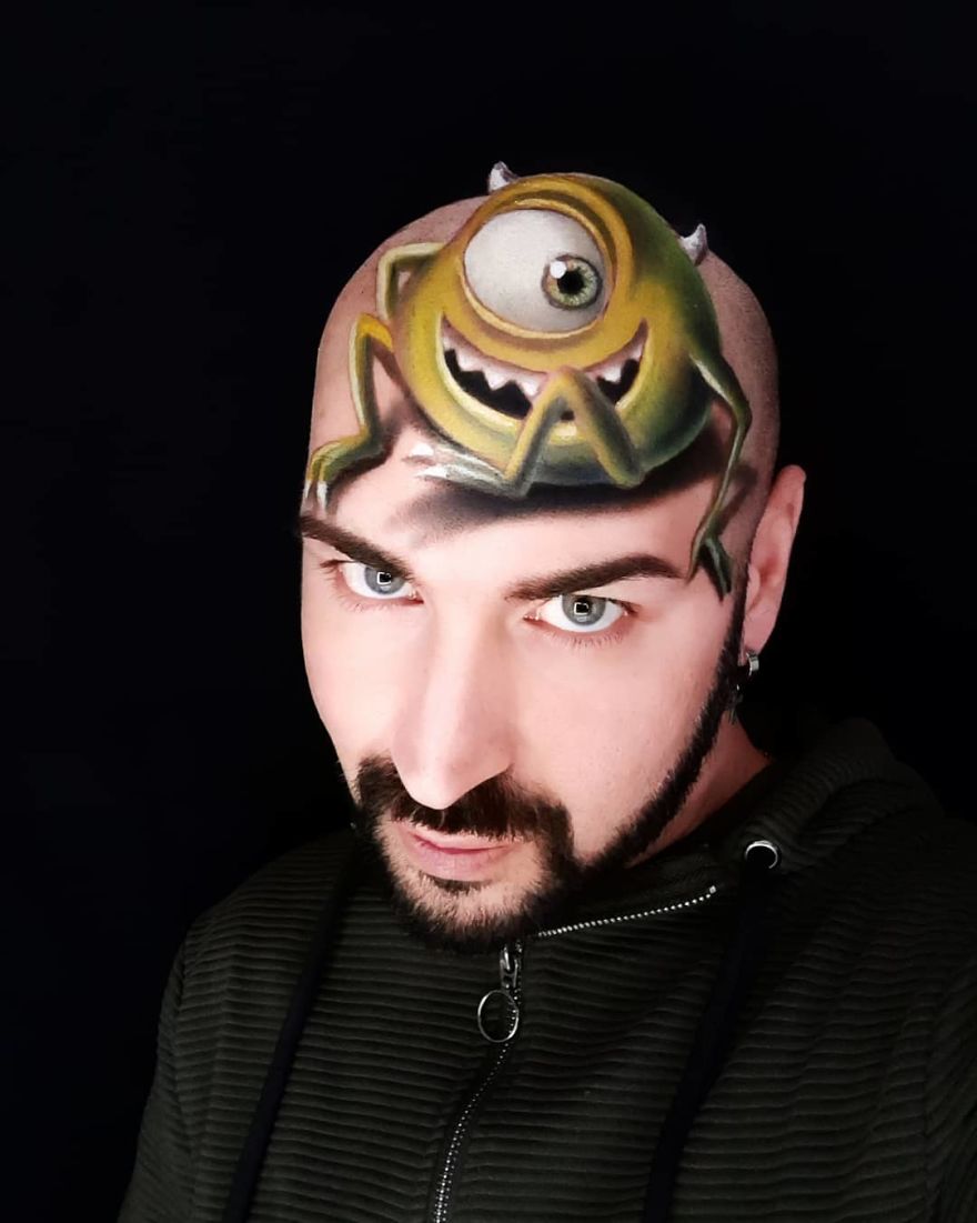 Makeup Artist Makes Your Face A Screen And You Will Be Impressed