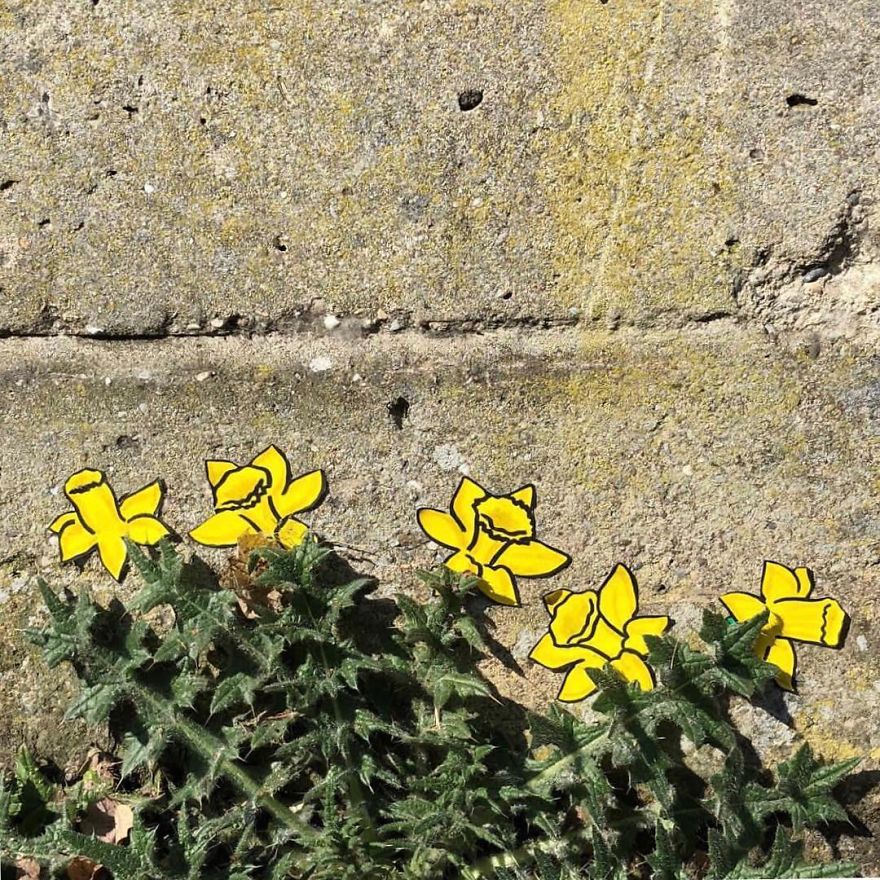 French Artist Sees Urban Spaces Like No One And Spreads Humor Through Them With His Art