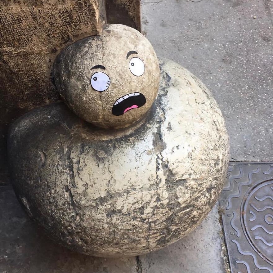 French Artist Sees Urban Spaces Like No One And Spreads Humor Through Them With His Art