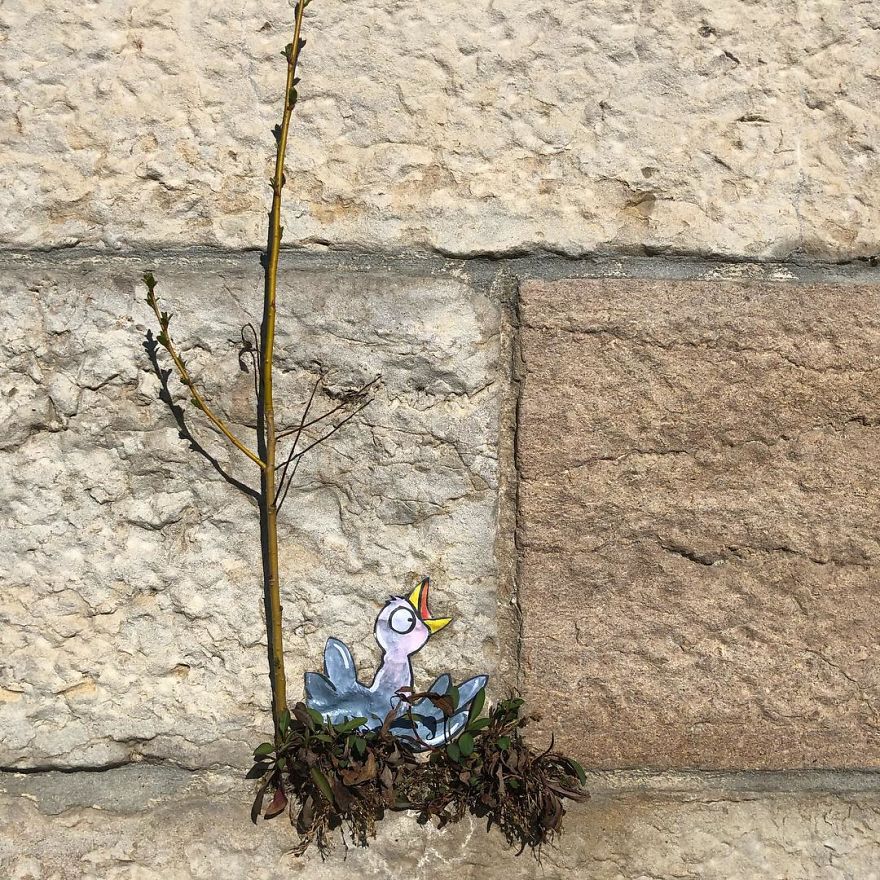 French Artist Sees Urban Spaces Like No One And Spreads Humor Through Them With His Art