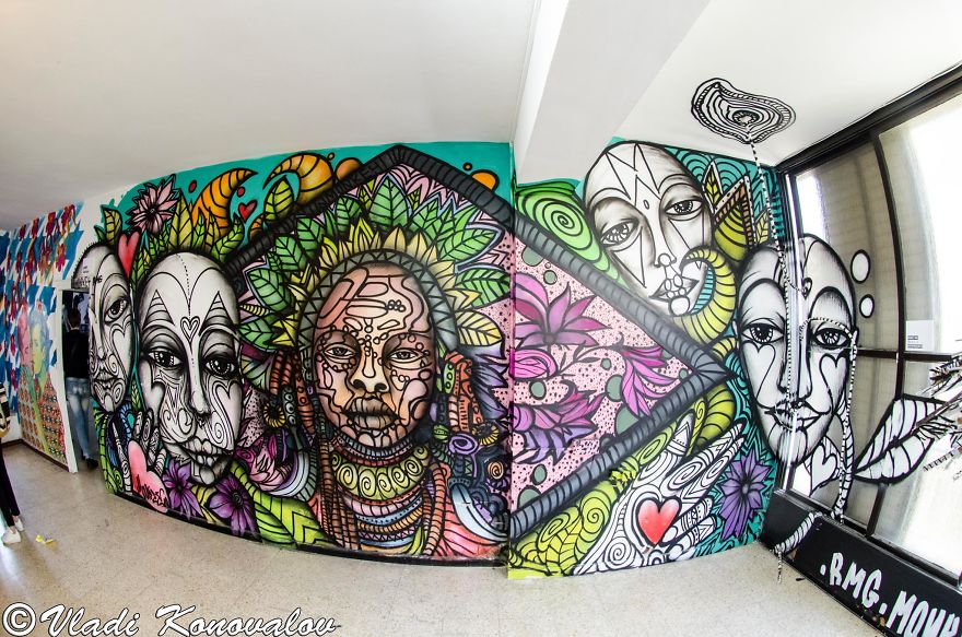 I Captured How A Building To Be Demolished Became A Temporary Museum