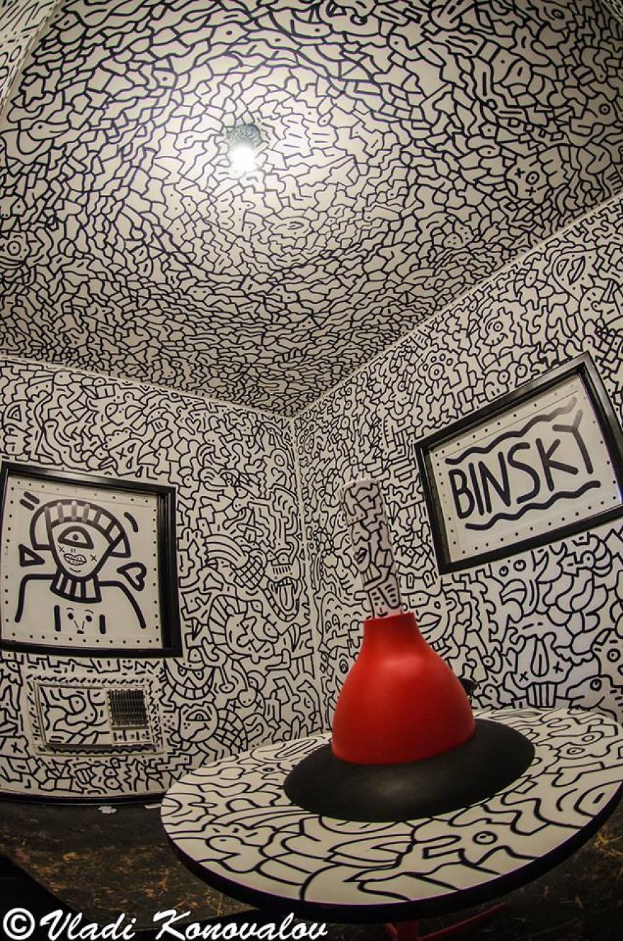 I Captured How A Building To Be Demolished Became A Temporary Museum