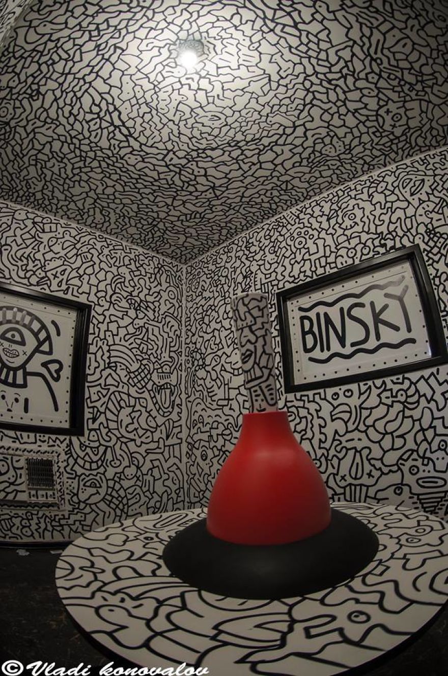 I Captured How A Building To Be Demolished Became A Temporary Museum