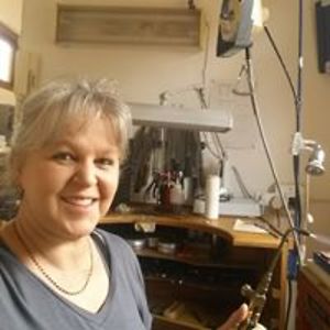 gwen_doran_goldsmith avatar