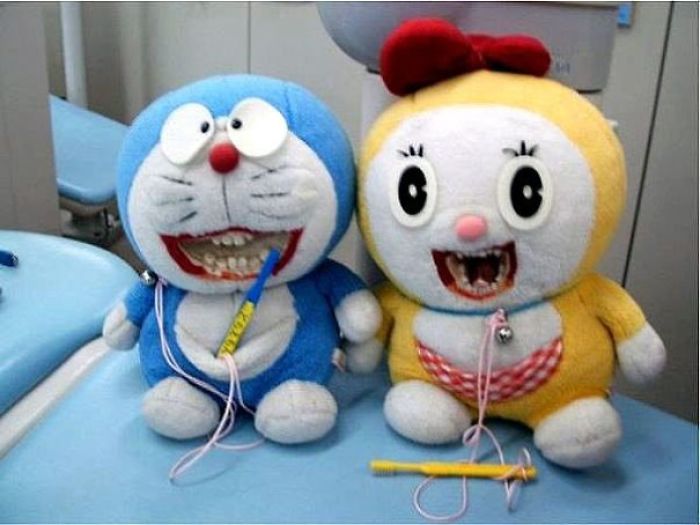 Creepy-Educational-Dentist-Toys