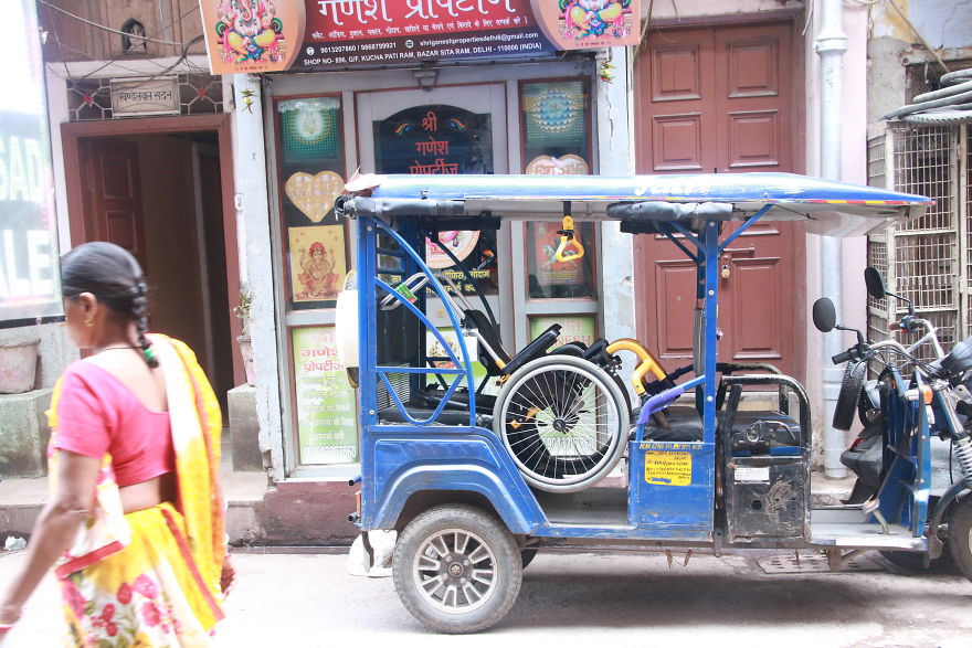 Meet The Teen Who Has Explored 30 Countries, All While Using A Wheelchair. Meet The Teen Who Has Explored 30 Countries, All While Using A Wheelchair.