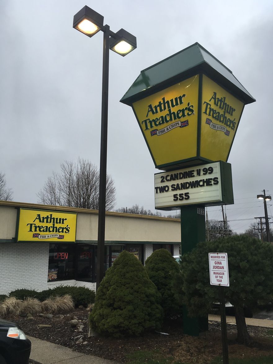 Arthur Treacher's