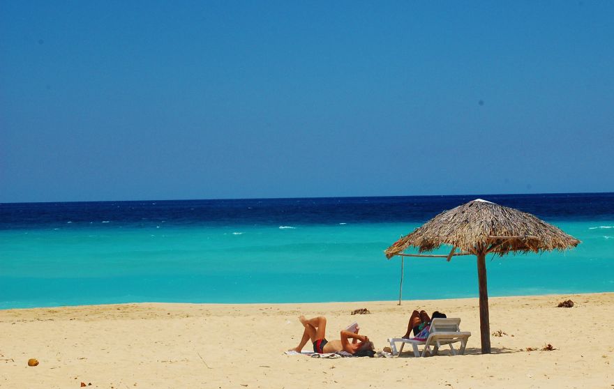 Postcard Vision Of Cuba, Playas Del Este