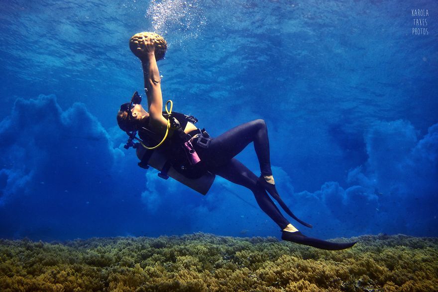 Dragon Egg Found Underwater - 'Game Of Thrones' Inspired Photoshoot Dragon Egg Found Underwater - 'Game Of Thrones' Inspired Photoshoot