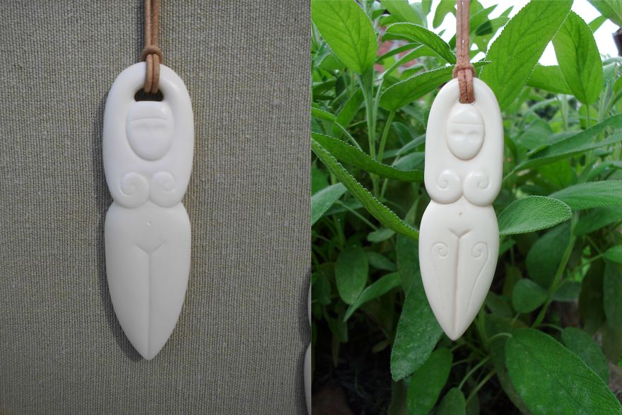 Female Figures, Stag Bone; With And Without Spirals On The Thighs. Fertility Symbols.