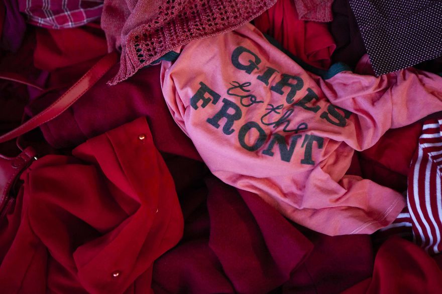 I Turned 3000 Kilograms Of Clothing Destined For Landfill Into An Art Installation I Turned 3000 Kilograms Of Clothing Destined For Landfill Into An Art Installation