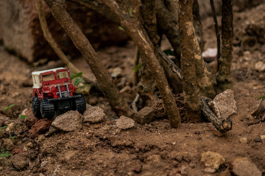 I Created A Mini 4x4 Adventure In My Garden