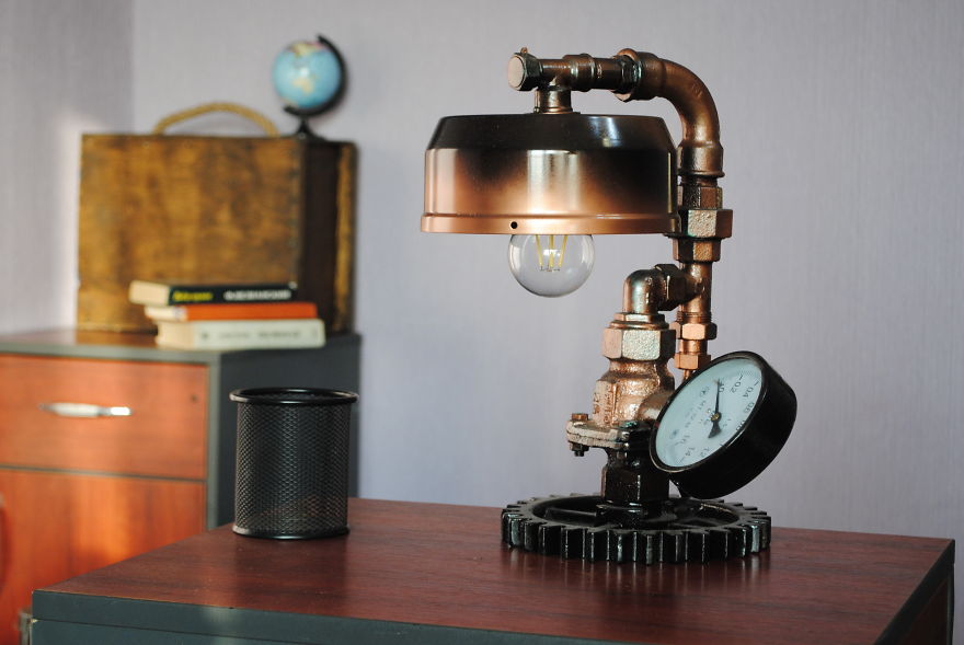 Steel Pipe Desk Lamp Game Of Thrones, Targaryen Gift Steampunk Lamp Designs Rustic Lamp Decor Edison Bulb Pipe Lamp Steampunk Lamp Parts Pipe Lamp DIY Steampunk Light Bedside Pipe Lamp