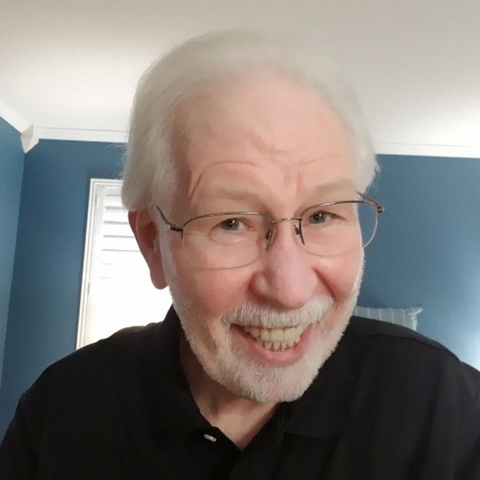 American Complains About Immigrants, Gets Destroyed After Someone Explains He&rsquo;s Also An Immigrant