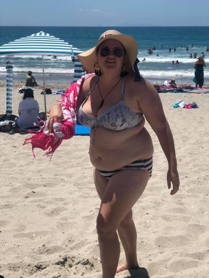Men Made Fun Of This Woman For Wearing A Bikini, But Instead of Covering Up, She Shut Them Down Men Made Fun Of This Woman For Wearing A Bikini, But Instead of Covering Up, She Shut Them Down