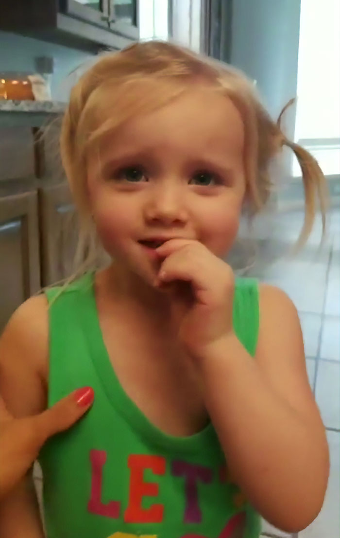 This Mom Was Left In Tears After Her Son Found An Electric Razor And Shaved His Own And Siblings' Hair This Mom Was Left In Tears After Her Son Found An Electric Razor And Shaved His Own And Siblings' Hair