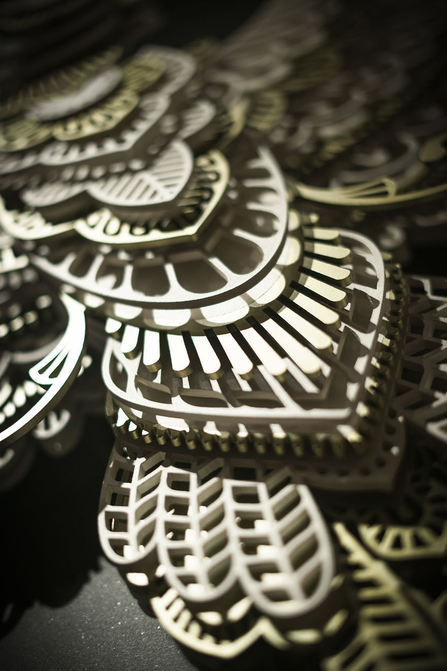 Layered 3D Sculpture Came To Life Using Customized Facebook 3D Photo Layered 3D Sculpture Came To Life Using Customized Facebook 3D Photo