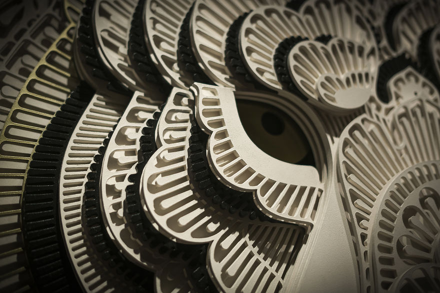 Layered 3D Sculpture Came To Life Using Customized Facebook 3D Photo Layered 3D Sculpture Came To Life Using Customized Facebook 3D Photo