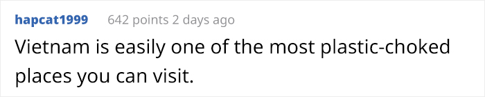 Asian Supermarkets Go Back To Using Leaves Instead Of Plastic