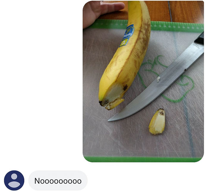 This Guy Takes A Knock-Knock Joke To The Next Level By Kidnapping Friend's Banana Family This Guy Takes A Knock-Knock Joke To The Next Level By Kidnapping Friend's Banana Family