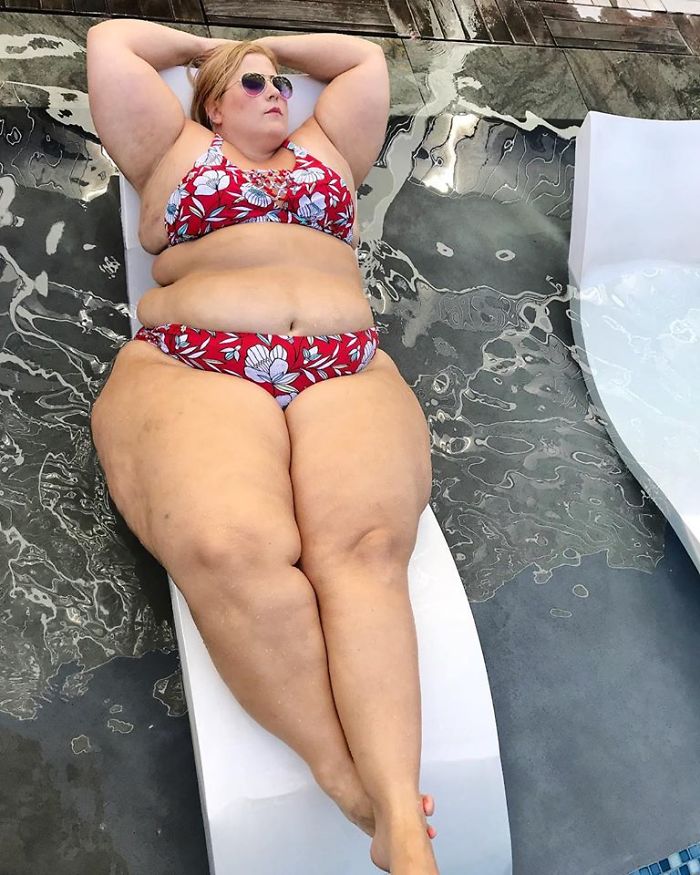 Gillette's New Ad Of A Model In A Bikini Gets Controversial Reactions