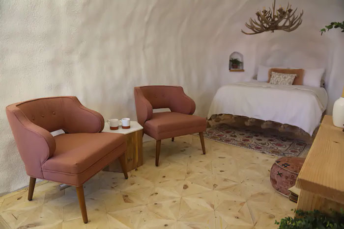 This $200 A Night Potato Airbnb Is A Dream For Potato Lovers And A Nightmare For Claustrophobics