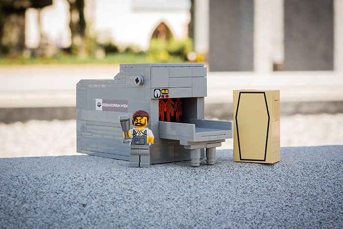 Lego Funeral Set Exists To Help Children Learn About Death Lego Funeral Set Exists To Help Children Learn About Death