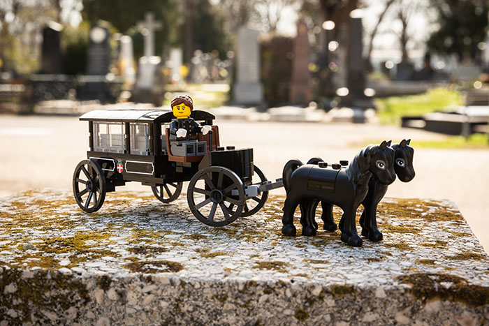 Lego Funeral Set Exists To Help Children Learn About Death Lego Funeral Set Exists To Help Children Learn About Death