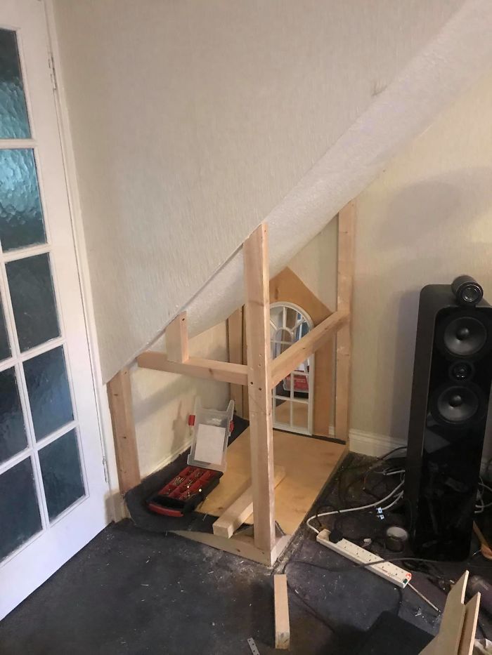 This Dog Has Trust Issues, So The Owner Built A 'Boudoir Bedroom' That Even Has A 'TV', To Comfort Him