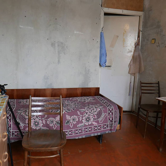 Russian Guy Renovates Apartments For Pensioners And War Veterans For Free