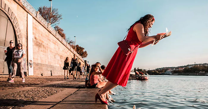 I Travel And Photograph People Around The World To Overcome My Social Phobia And Fear Of Flying