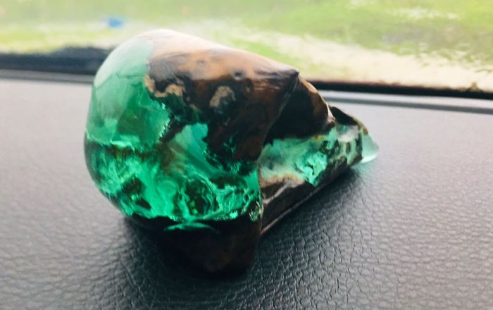 Texas Artist Uses Resin To Make Otherworldly Art (17 Pics) Texas Artist Uses Resin To Make Otherworldly Art (17 Pics)