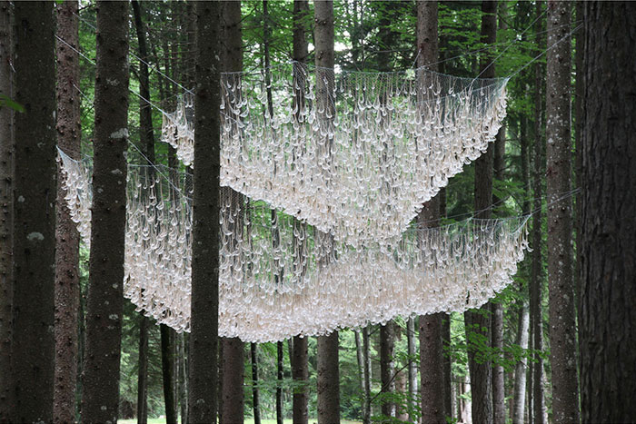 Rainwater 'Chandelier' Installation Can Collect Up To 800 Pounds Of Water Rainwater 'Chandelier' Installation Can Collect Up To 800 Pounds Of Water